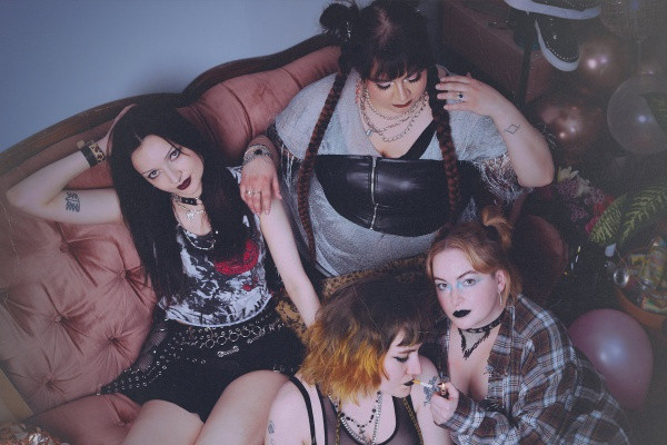 Dead Ex Girlfriends to release debut album