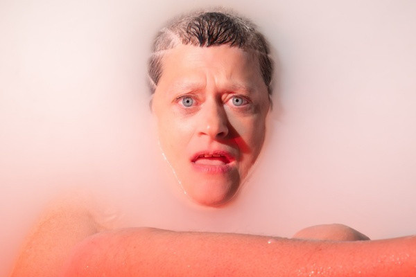 Peaches announces new album, shares new video, to tour US and Canada