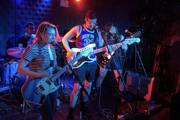 Listen to the new track by Sadlands!