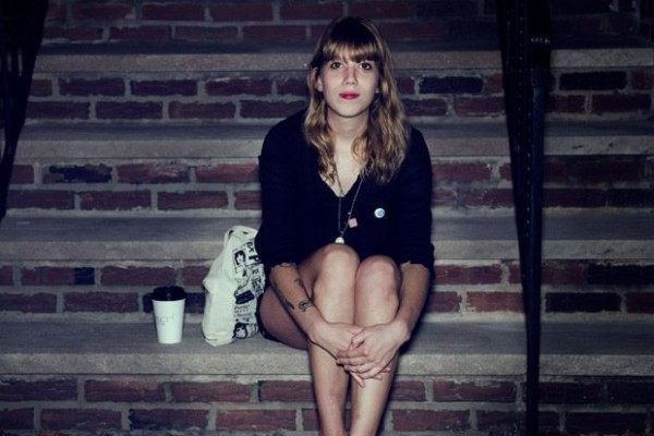 Cassie Ramone: "Hangin On"