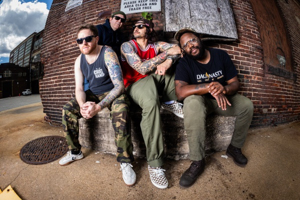 End It photographed by Kenny Savercool