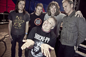 Jello Biafra and the Guantanamo School of Medicine