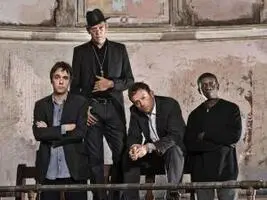 The Good, the Bad and the Queen