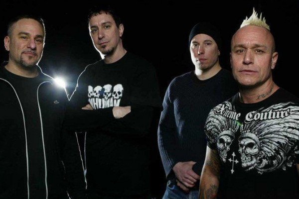 Inhuman photographed by Linda Aversa