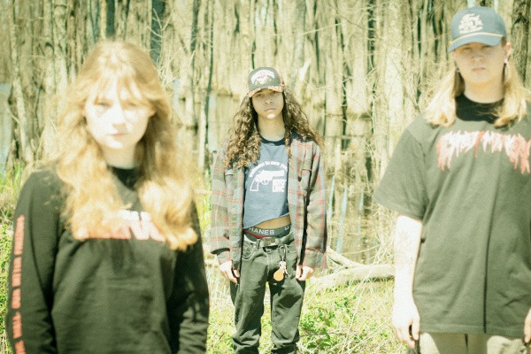 Pregled novih glasbenih izdaj in povratkov skupin