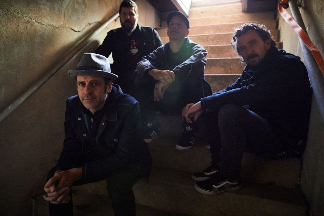 The Bouncing Souls: "World on Fire"