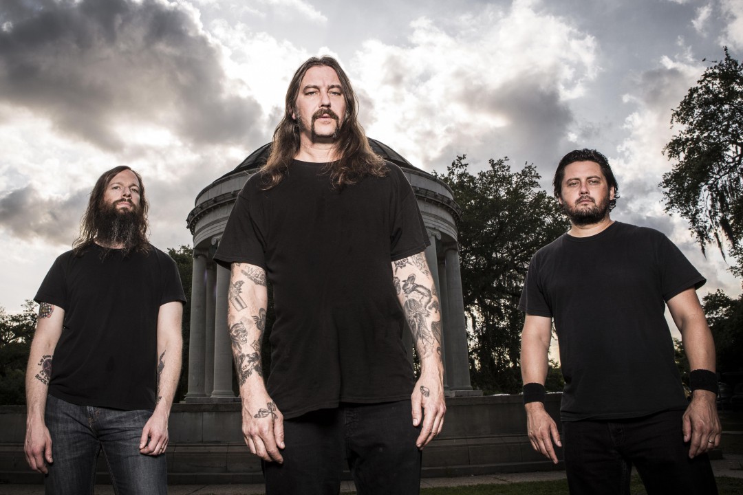 High on Fire re-schedule tour