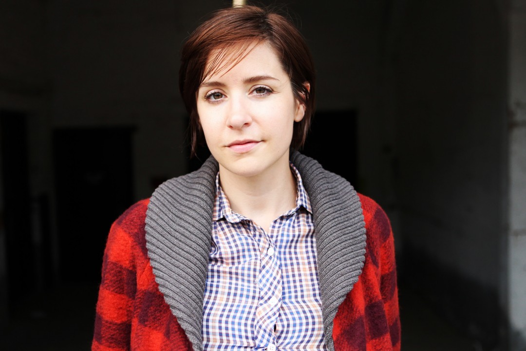 Laura Stevenson featured on Amoeba Music's 'What's In My Bag?'