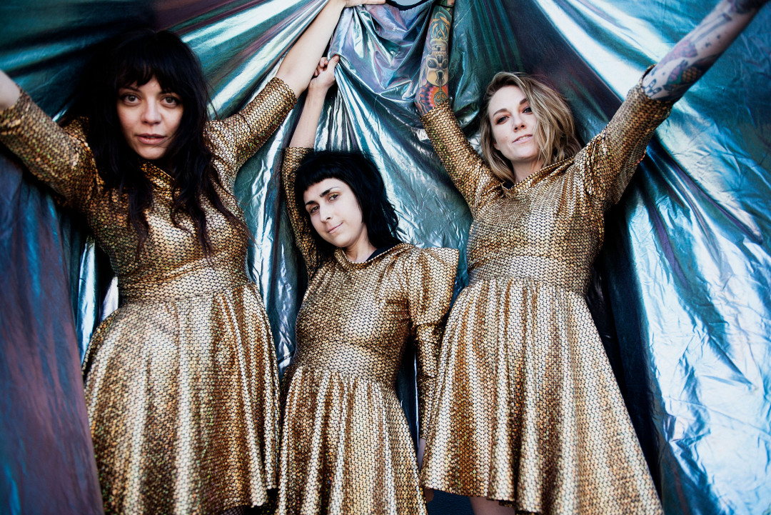 The Coathangers release "Stranger Danger" video