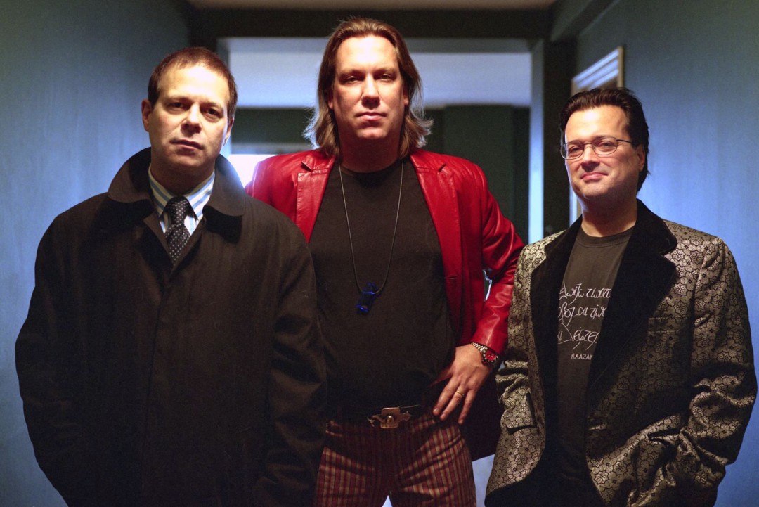 Violent Femmes: "Issues"