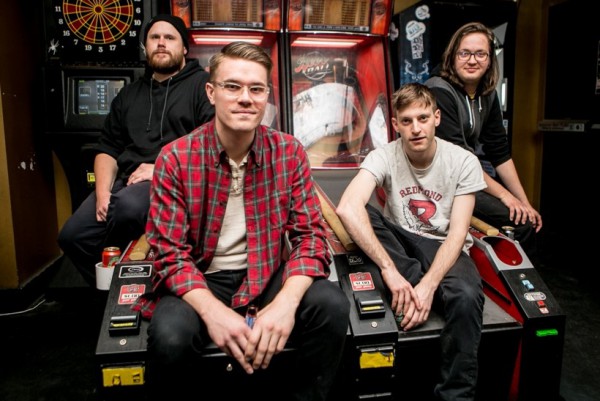 Tours: Pup: (UK & Canada)