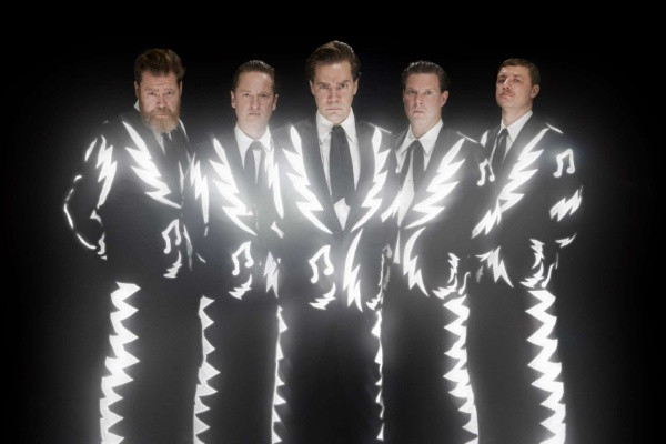 videos-the-hives-countdown-to-shutdown-punknews