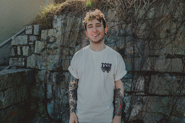 Youth Fountain: &quot;Light Switch&quot;