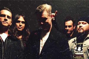 The Re-Volts release &#039;Equator&#039; flexi 7-inch