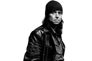 Motorhead's Phil Campbell to release new LP with his sons