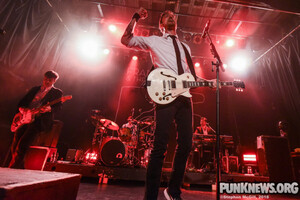 Photos: Frank Turner, Sam Coffey and the Iron Lungs, Bad Cop/Bad Cop at the Phoenix, Toronto 09/20