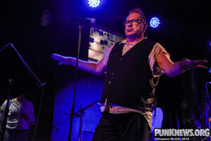 Navel Gazing November 27, 2018