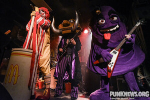 Navel Gazing December 23, 2018