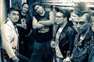 Sewer Skrewer stream new album "The Singles"