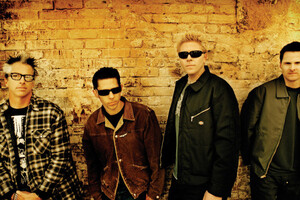 The Offspring release “Christmas (Baby Please Come Home)” cover
