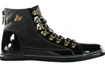 Mike Dirnt (Green Day) designs vegan shoe