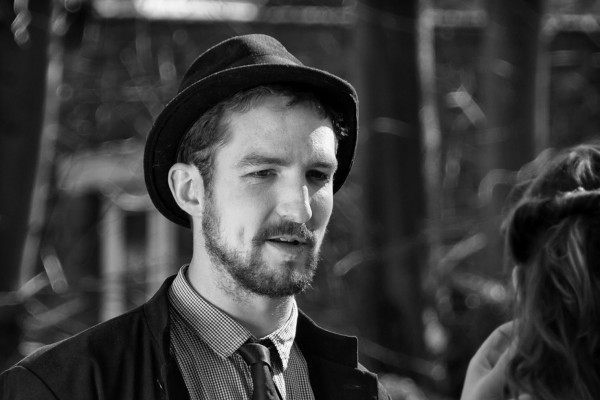 Emily Barker & The Red Clay Halo / Frank Turner: "Fields Of June"