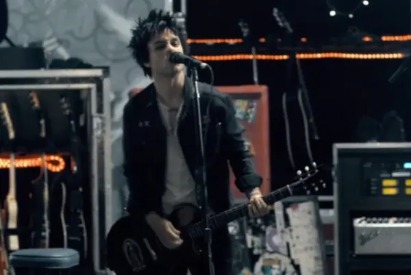 Videos Green Day Oh Love Punknews Org