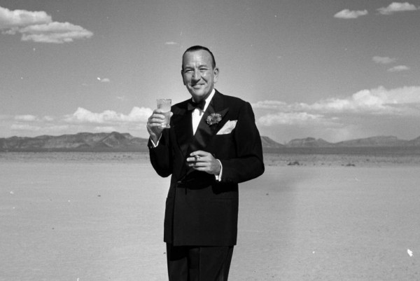 Frank Turner and Franz Nicolay to cover Noel Coward