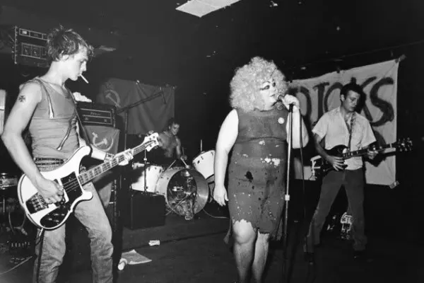 David Yow will sing with the Dicks for one show