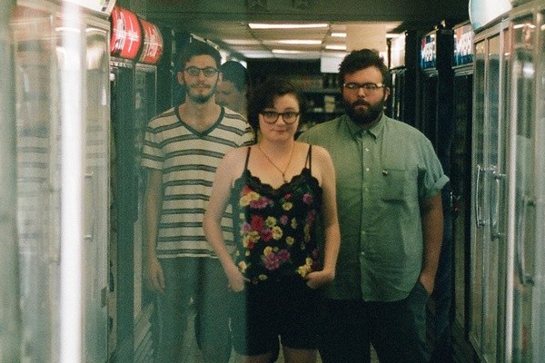 Woozy announces debut full-length LP and southwest tour dates