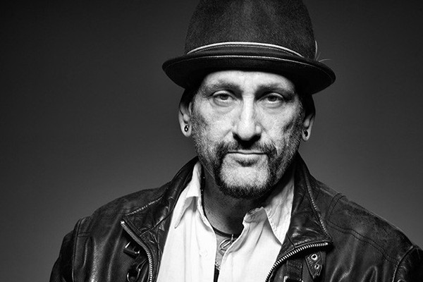 Handsome Dick Manitoba profiled by New York Times