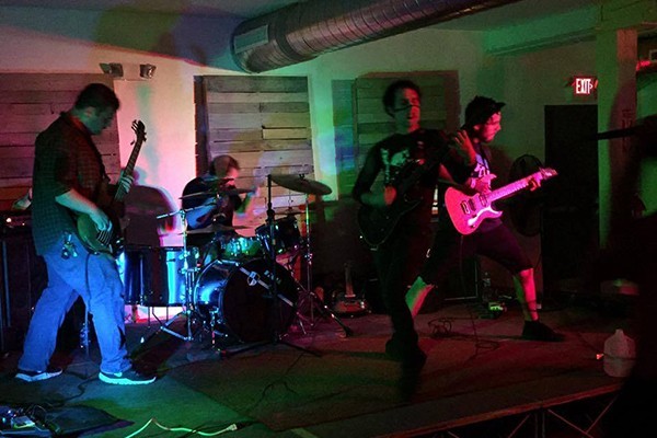 Swimmer's Lungs release debut EP