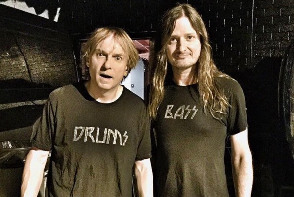Redd Kross announce Spring tour, Dale Crover drumming