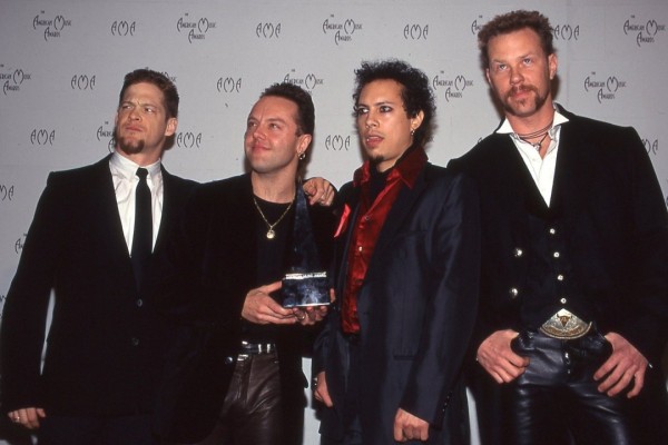 It's '90s week at Punknews!