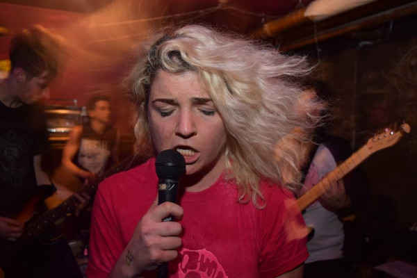 Ellen and the Degenerates: 'Herb Alert'