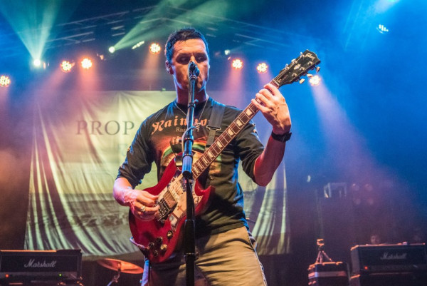 Navel Gazing December 3, 2017