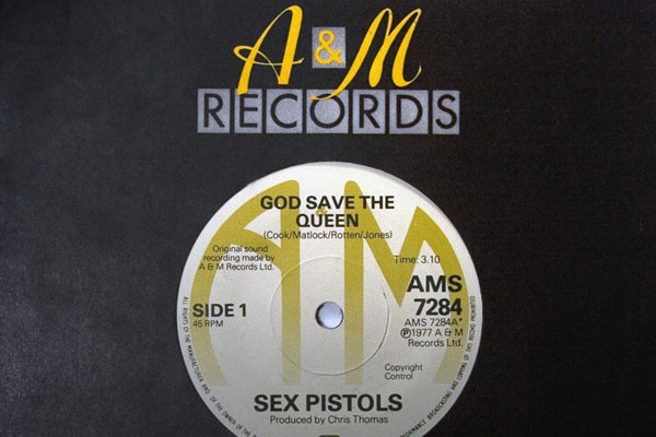 Sex Pistols single sells for $16,000