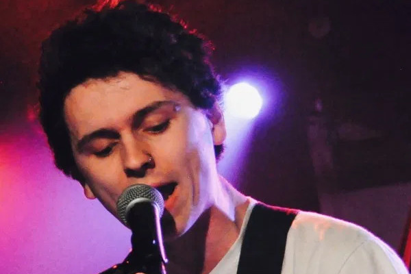 Extra Large Holiday Card releases new song "I Should Have Never Let You Leave"