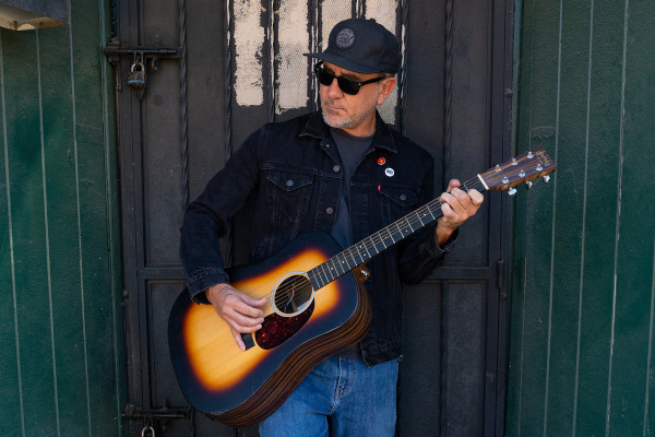 Jim Lindberg releases "You're Not Alone" video