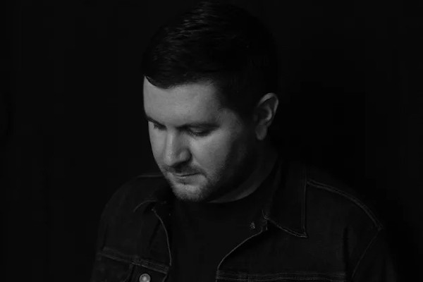 Gregor Barnett releases "The First Dead Body I Ever Saw"