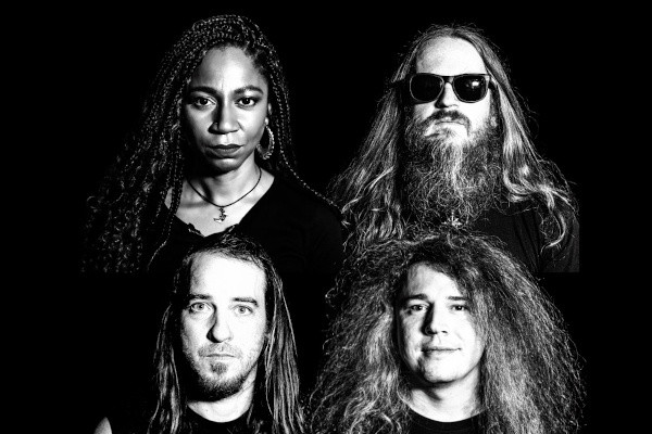 Bondbreakr: "Polite Society"