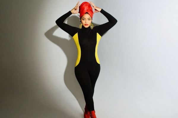 Tianna Esperanza announces album, releases "Lone Child" (feat. Valerie June)