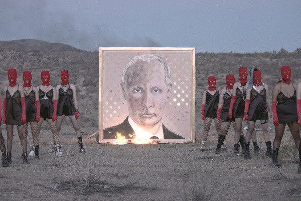 Videos: Pussy Riot: "Putin's Ashes"