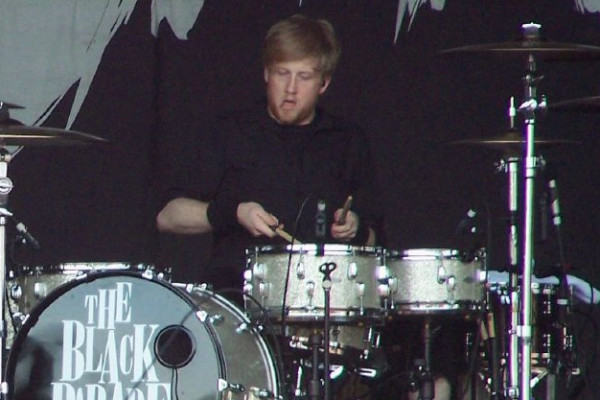 Former My Chemical Romance drummer Bob Bryar has passed away