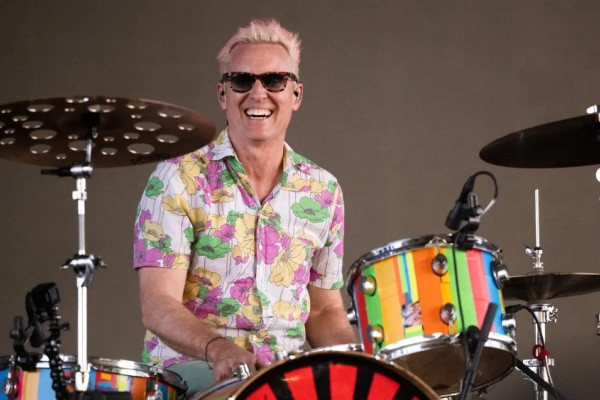 Foo Fighters part ways with Josh Freese