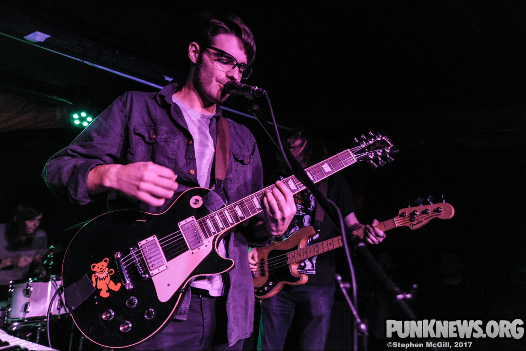 Photos: Slaughter Beach, Dog with Chris Cresswell at Smiling Buddha in Toronto 11/03