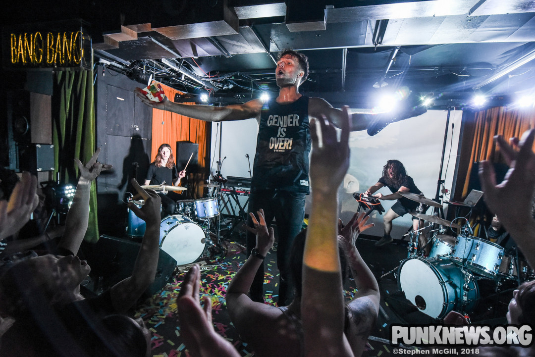 Photos: Rich Aucoin at the Drake Hotel in Toronto 03/01