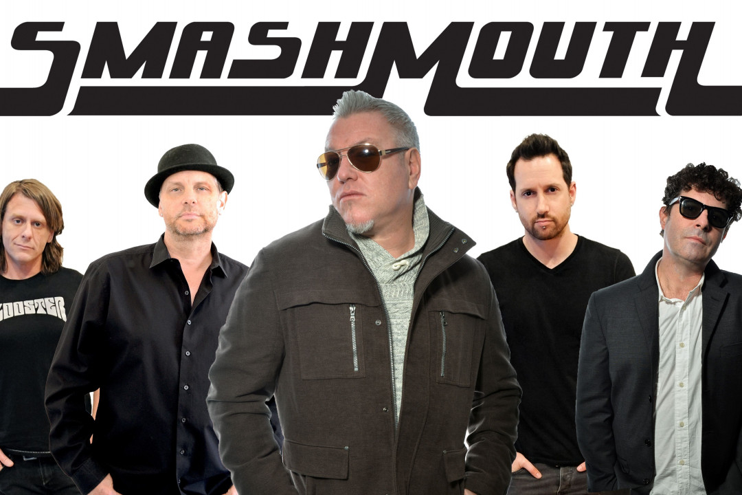 Smash Mouth singer slurs words, threatens fan at Upstate NY concert; see  the wild video 