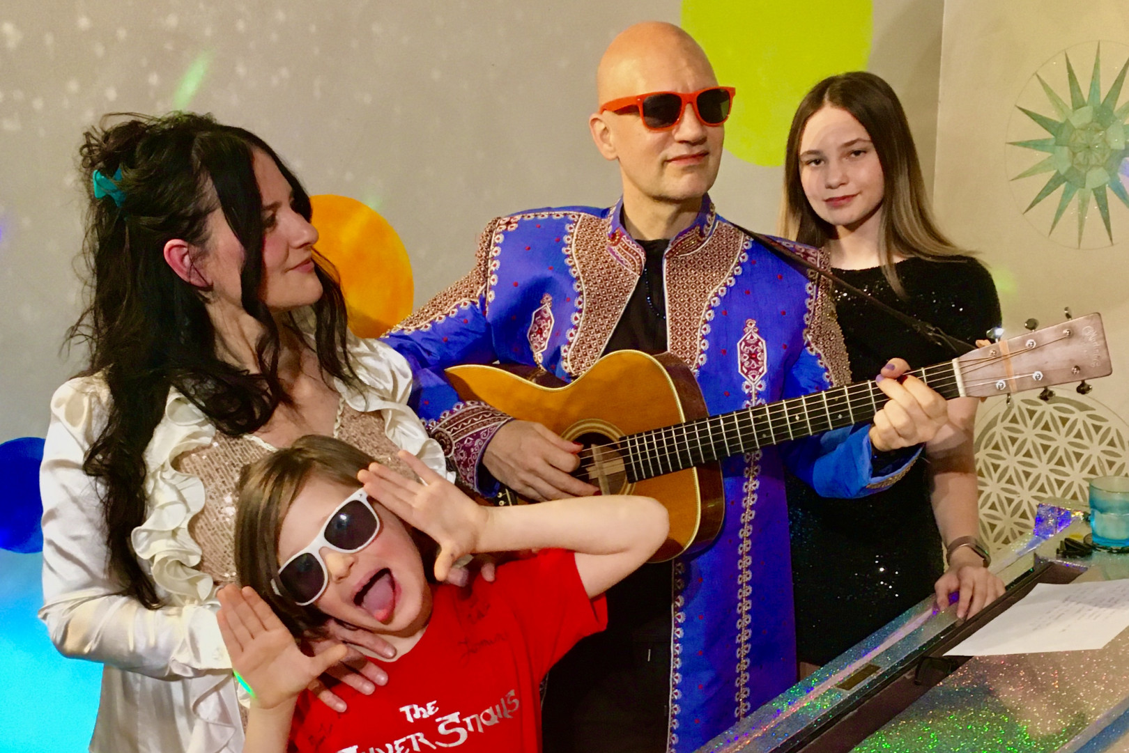 Check out the new Elliott Smith cover by the Silver Snails!