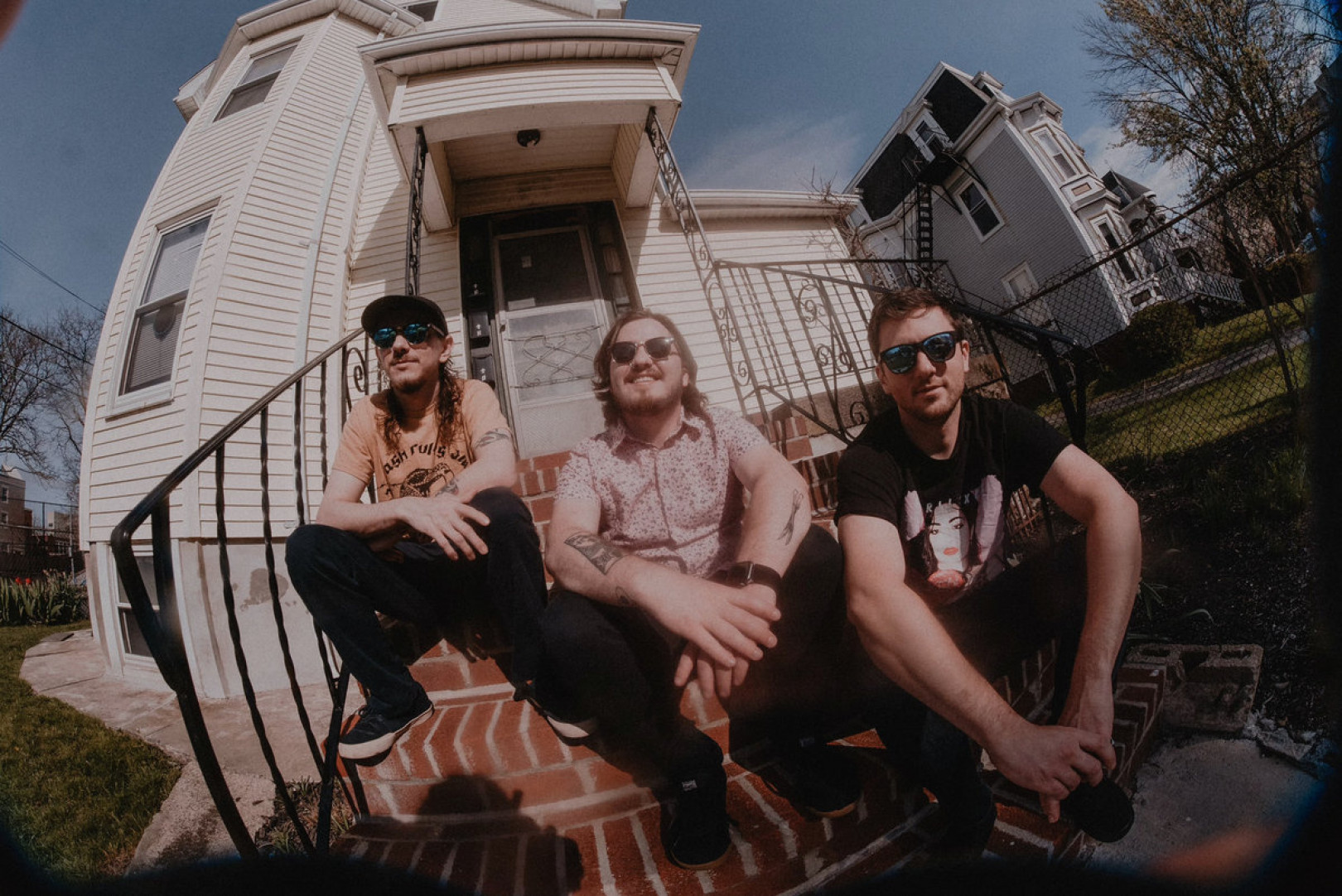 The Carolyn to release new LP